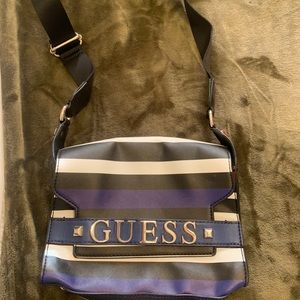 Authentic Guess Shoulder bag